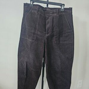 Ventura Pant in Chestnut Corduroy. Pants. Size 8. Color brown